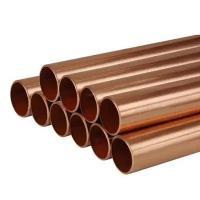 Czerwona miedziana rura